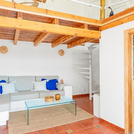 Luminous Loft Apartment Next To The Atlantic Ocean Radazul Exterior photo
