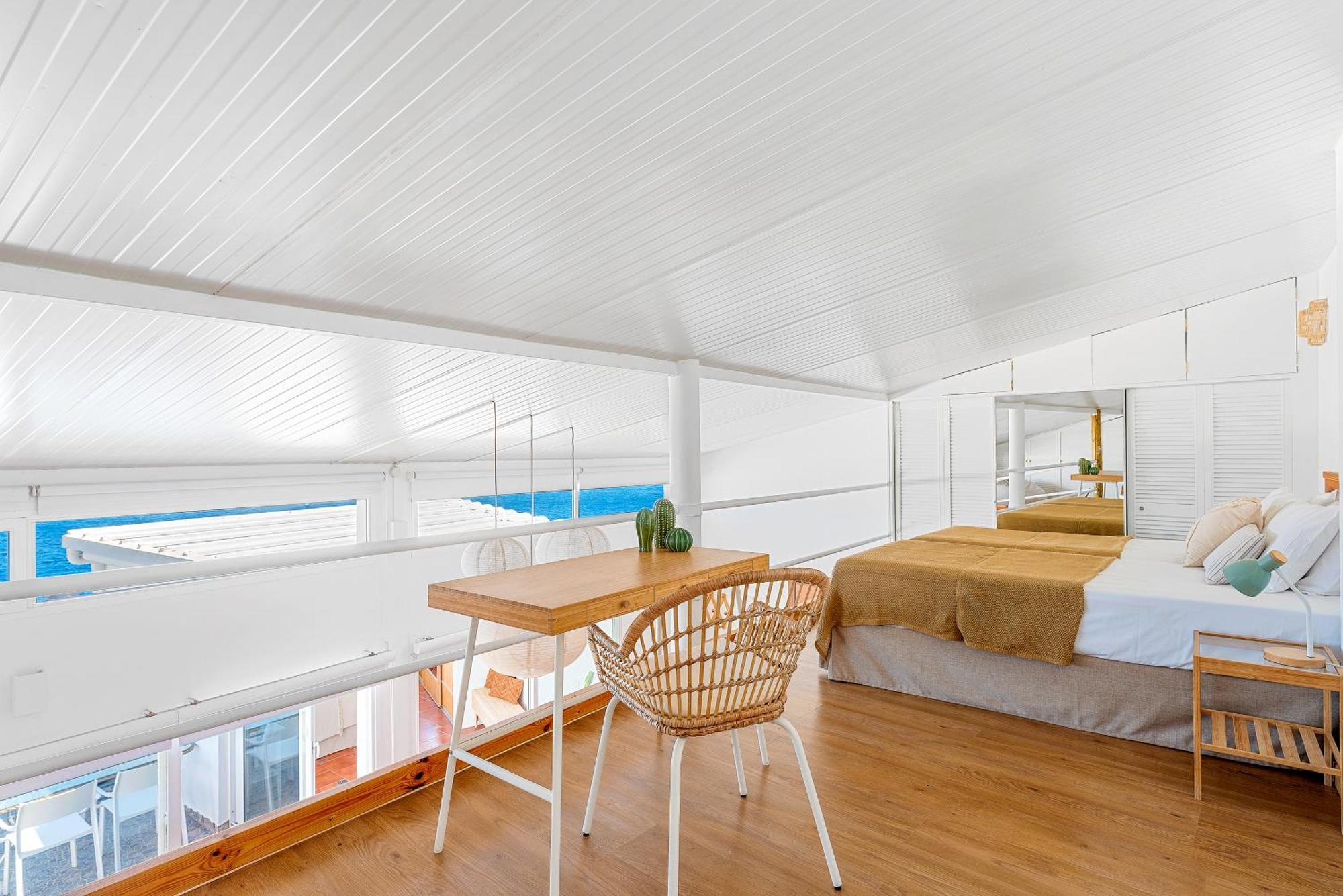 Luminous Loft Apartment Next To The Atlantic Ocean Radazul Exterior photo