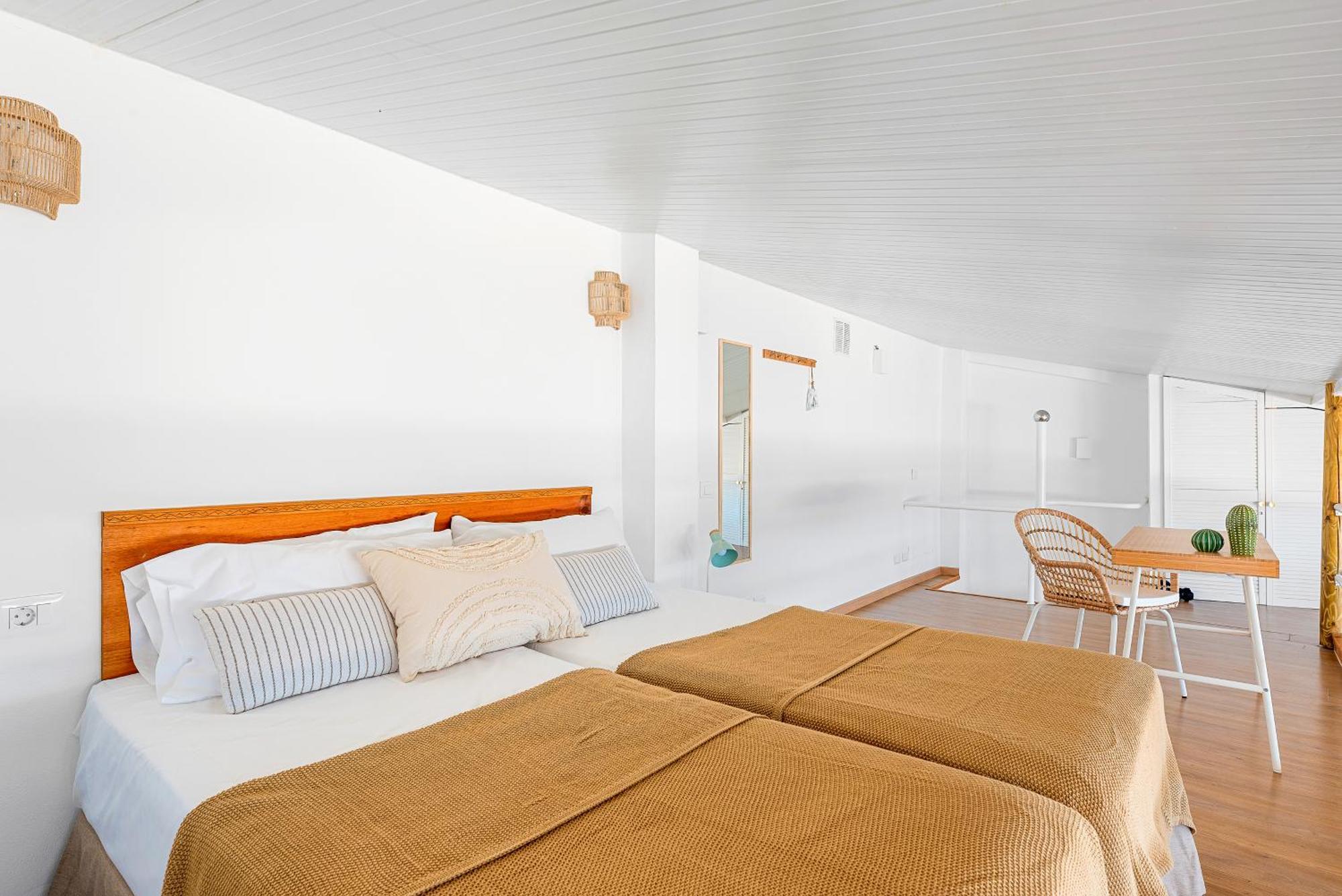 Luminous Loft Apartment Next To The Atlantic Ocean Radazul Exterior photo